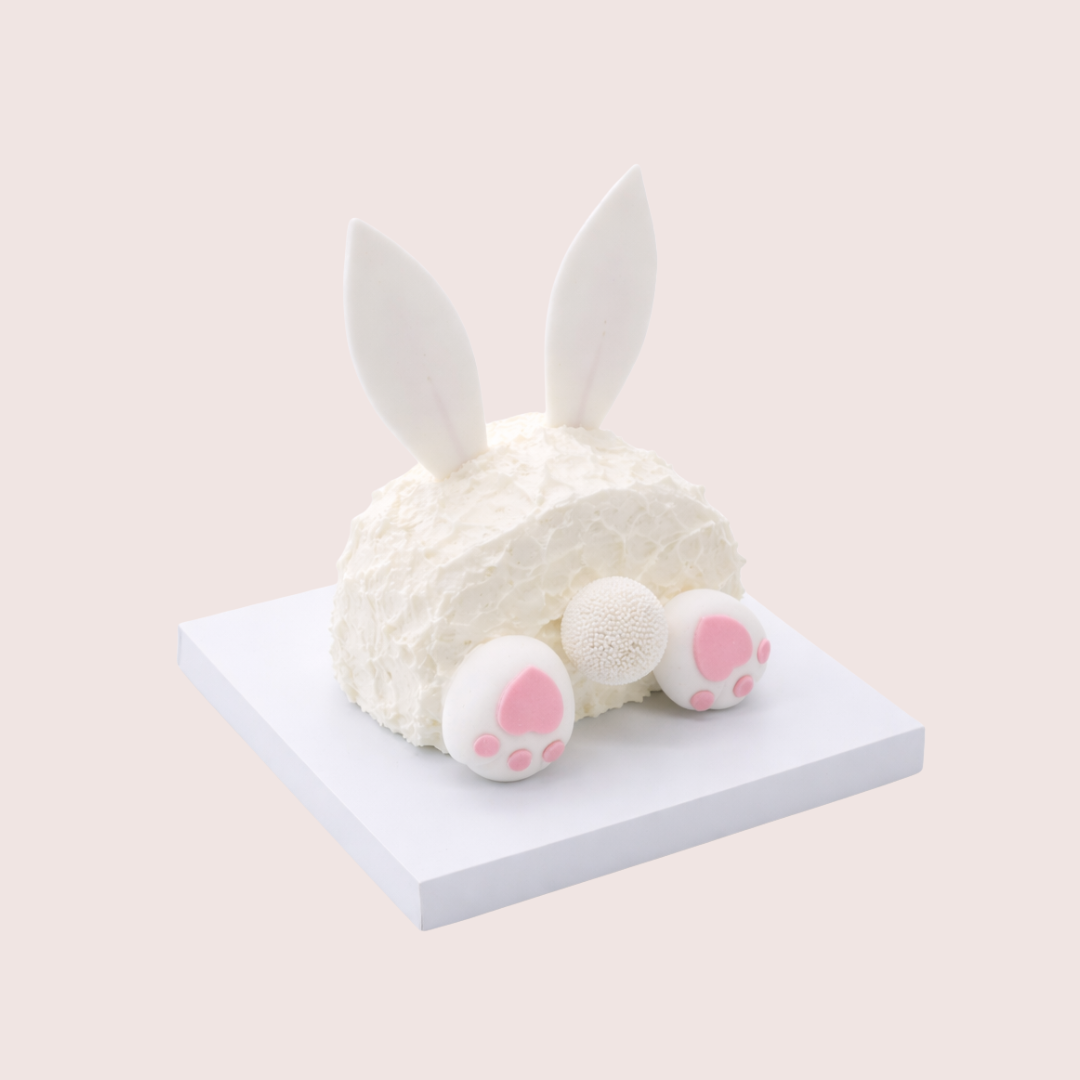 Cute Easter Bunny Mini Cake - Image 3