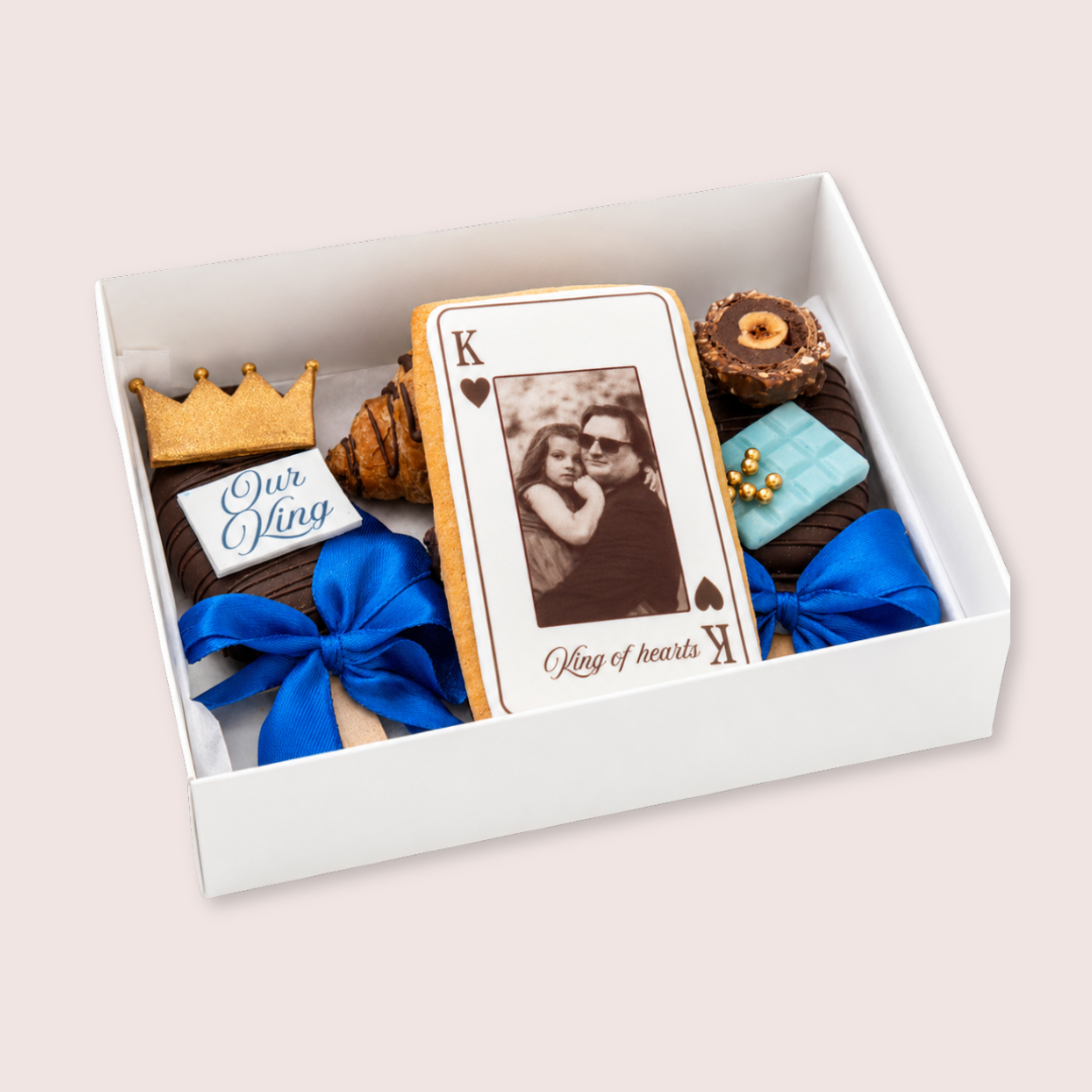 Dad’s Royal Father’s Day Mini Treat Box
